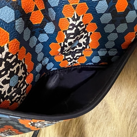New VERA BRADLEY Marrakech Beads Flap Crossbody Blue Orange Commute Adjustable - Picture 10 of 14